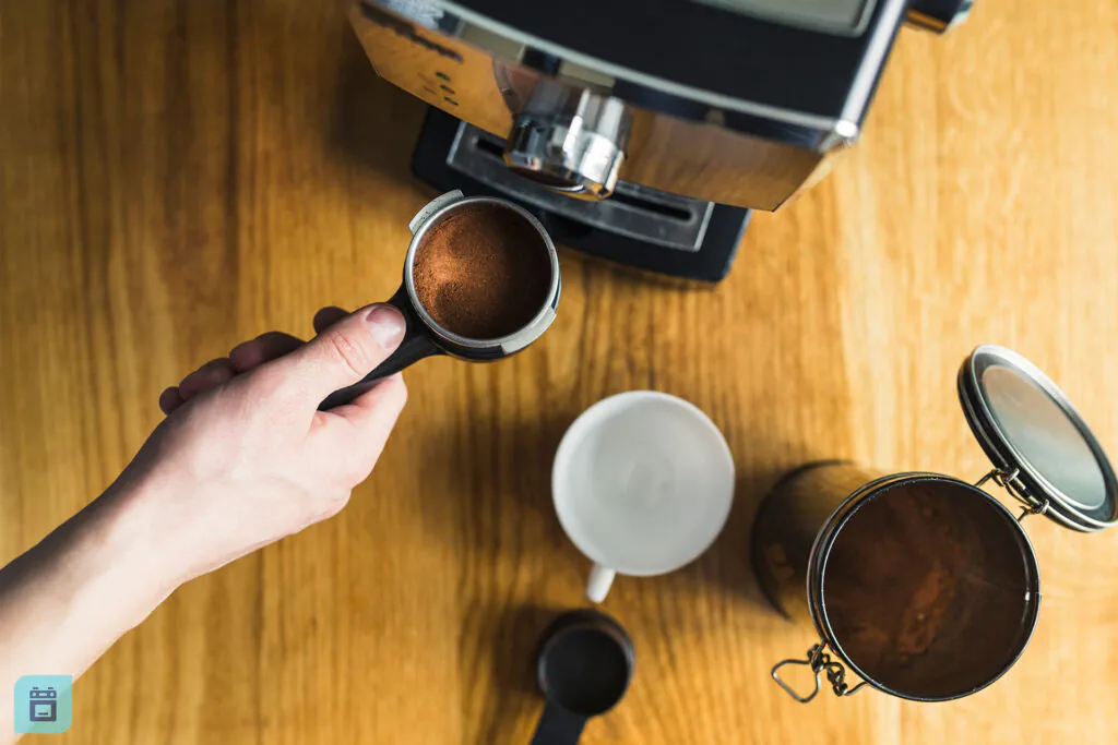 jak uruchomic ekspres delonghi do kawy